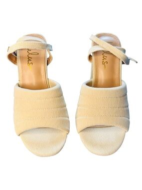 Lulus Rahele Cream Corduroy Block Heel Sandals 7.5 Ankle Strap Wedding Neutral